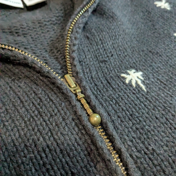 Vintage Croft & Barrow Navy Knit Sweater Wilderness Scene, Cardigan Winter 90's - Picture 4 of 8